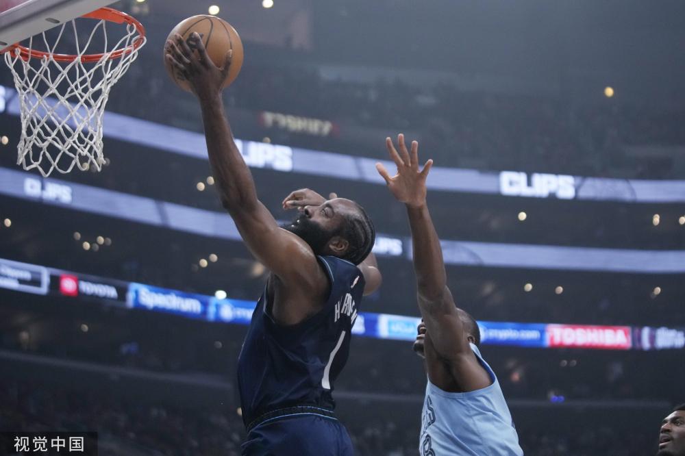 的表现让人 的表现让人